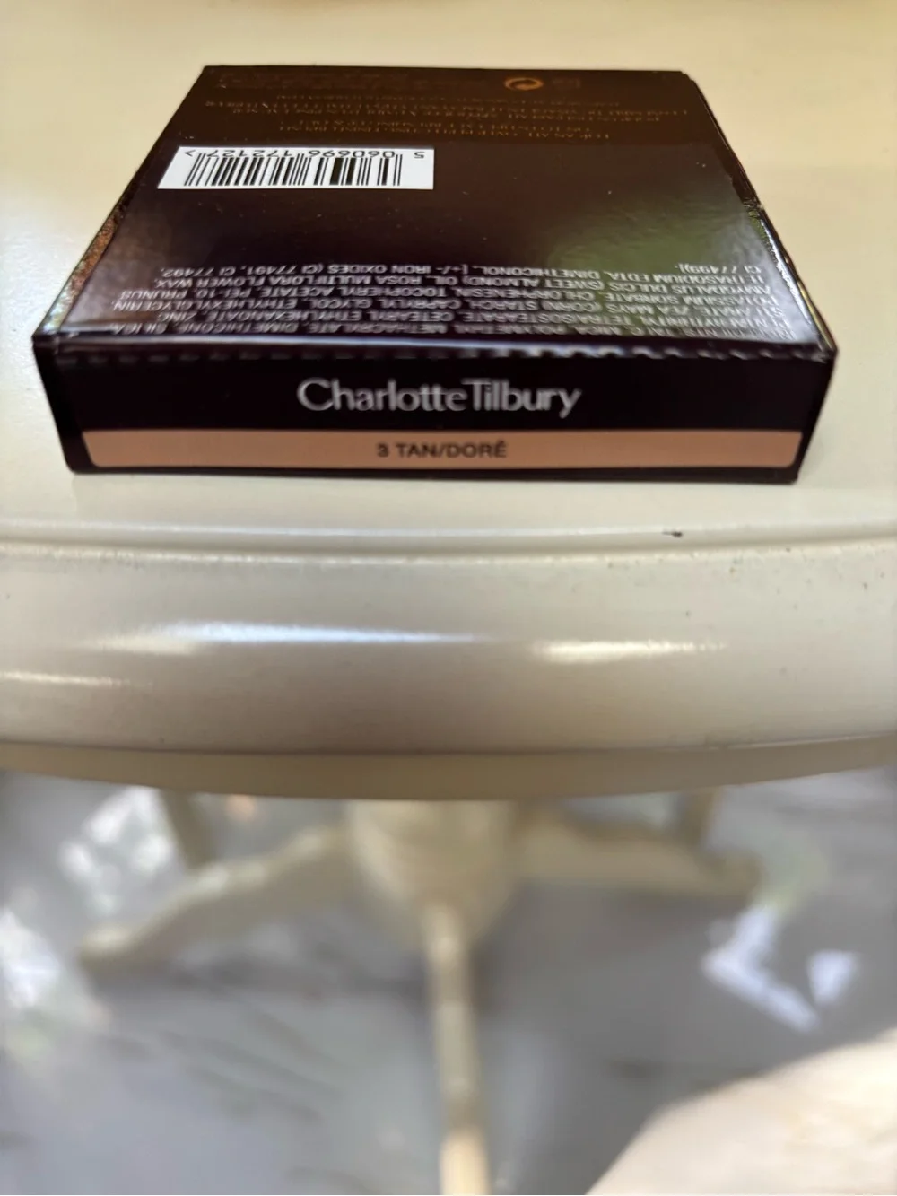 Charlotte Tilbury Compact Powder - Tan & Brown Packaging
